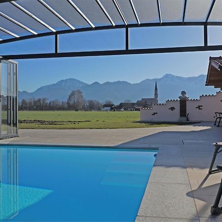 Alluring Holiday Home In Ubersee With Whirlpool Eksteriør bilde