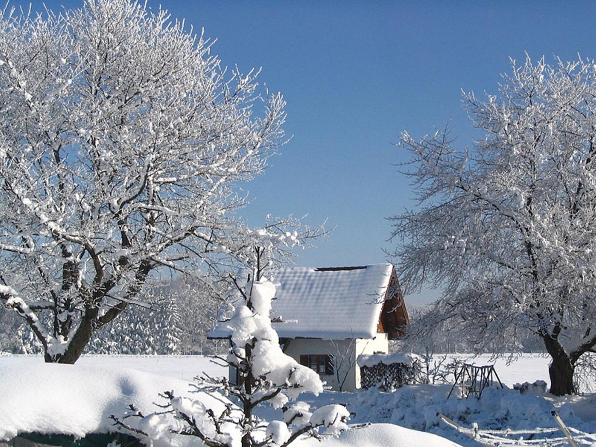 Alluring Holiday Home In Ubersee With Whirlpool Eksteriør bilde