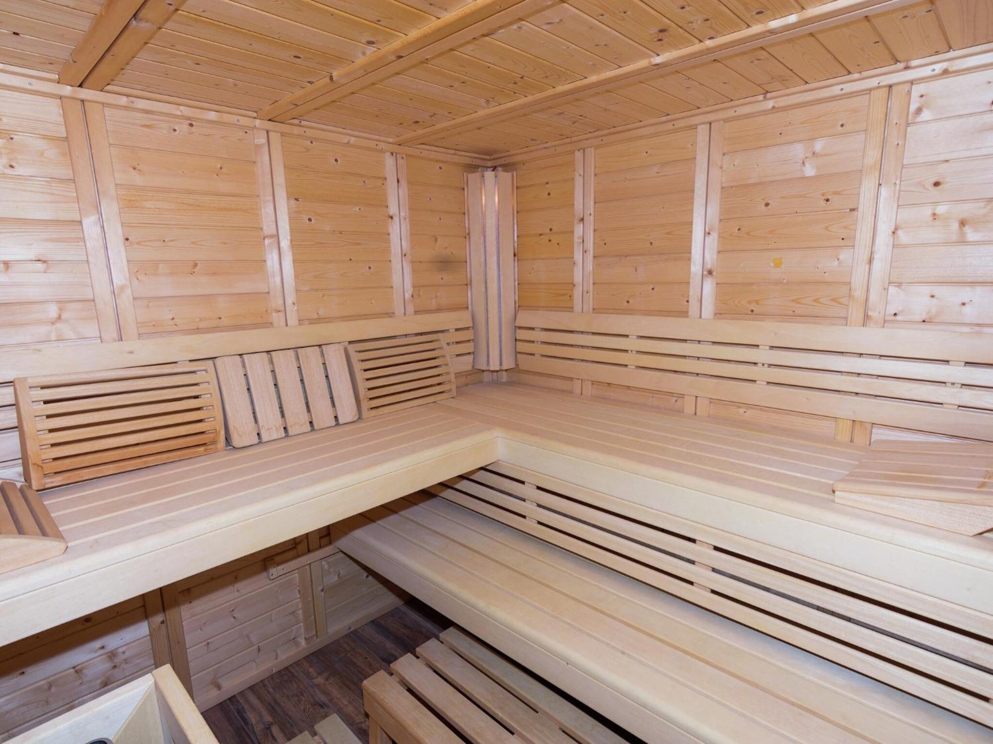 Alluring Holiday Home In Ubersee With Whirlpool Eksteriør bilde