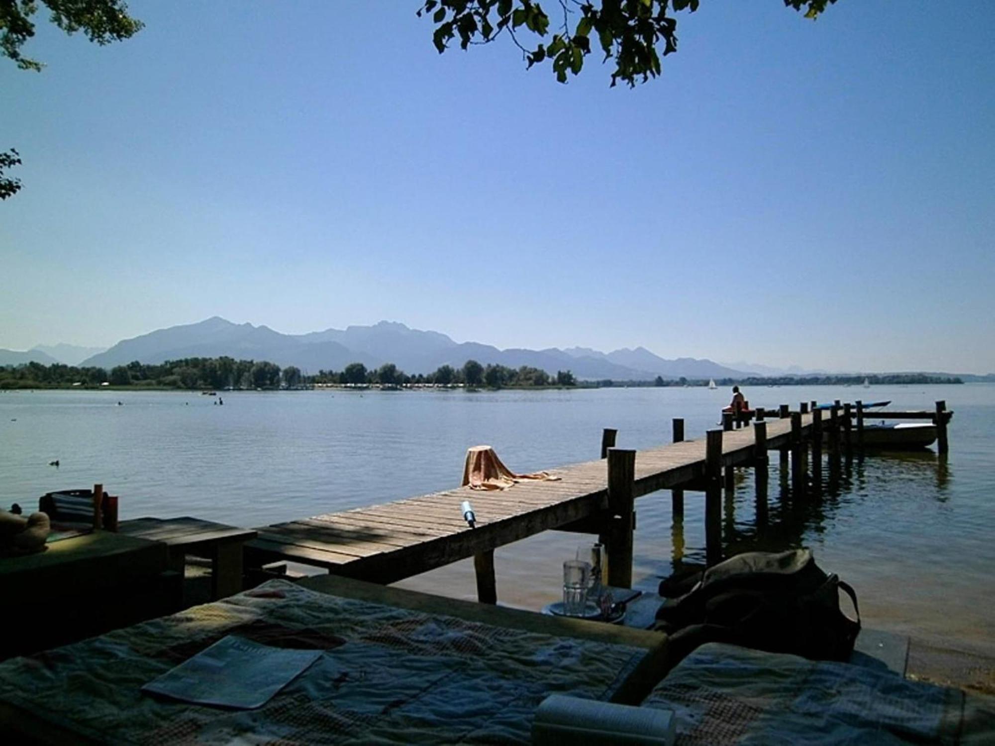 Alluring Holiday Home In Ubersee With Whirlpool Eksteriør bilde