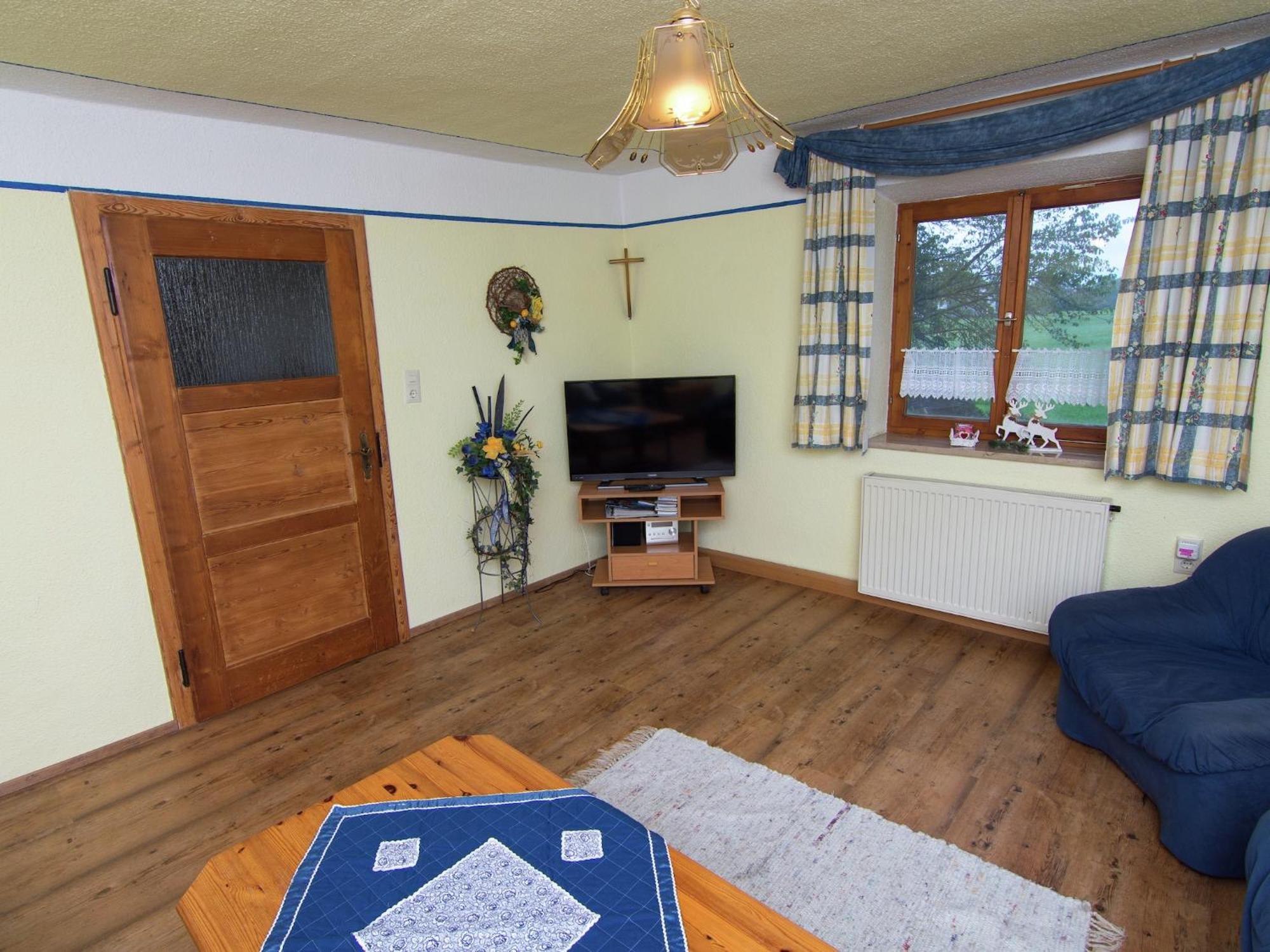 Alluring Holiday Home In Ubersee With Whirlpool Eksteriør bilde