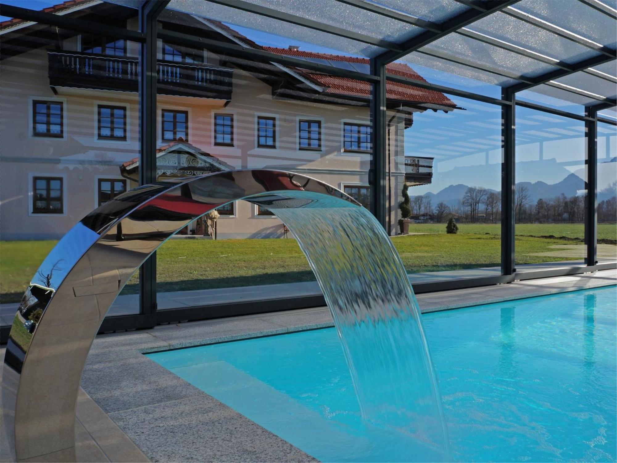 Alluring Holiday Home In Ubersee With Whirlpool Eksteriør bilde